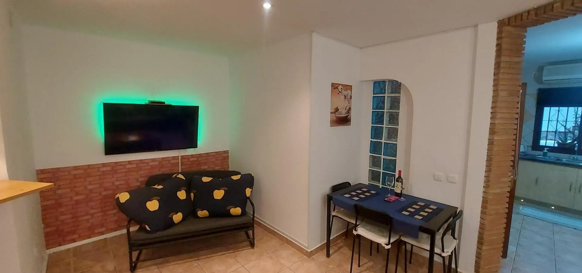 Country Sun Apartments Casarabonela 0*,  Spanje